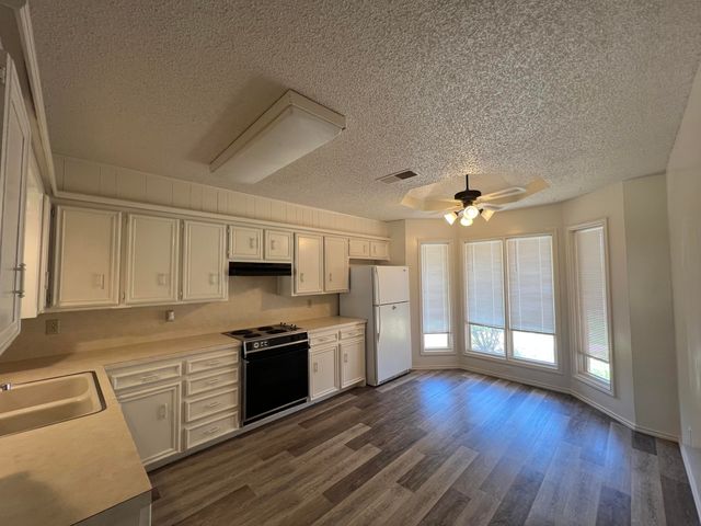 5522 95th Street, Lubbock, TX 79424