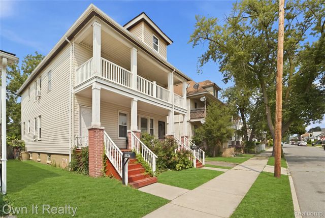 8632 Smart Street, Detroit, MI 48210