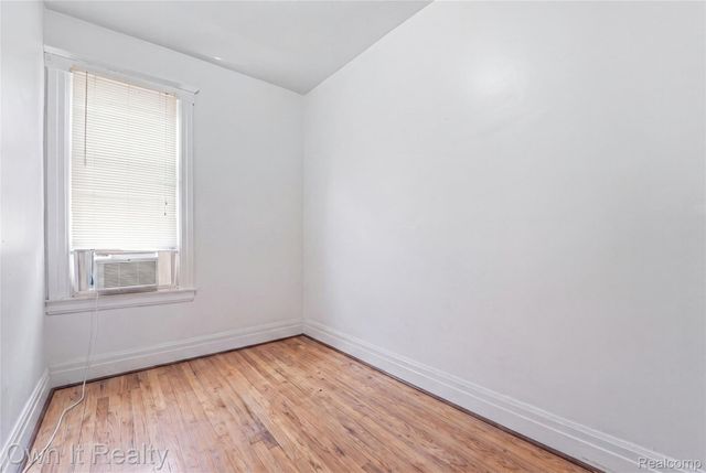 8632 Smart Street, Detroit, MI 48210