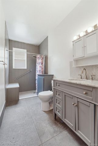 8632 Smart Street, Detroit, MI 48210