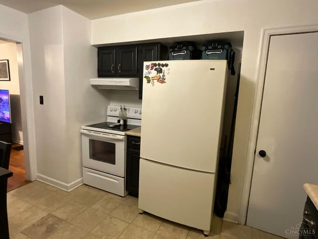 1902 Knollridge Lane, North College Hill, OH 45231