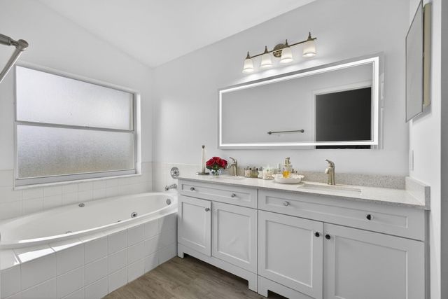 765 Lake Wellington Drive, Wellington, FL 33414