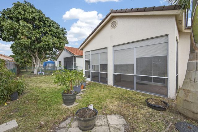 765 Lake Wellington Drive, Wellington, FL 33414