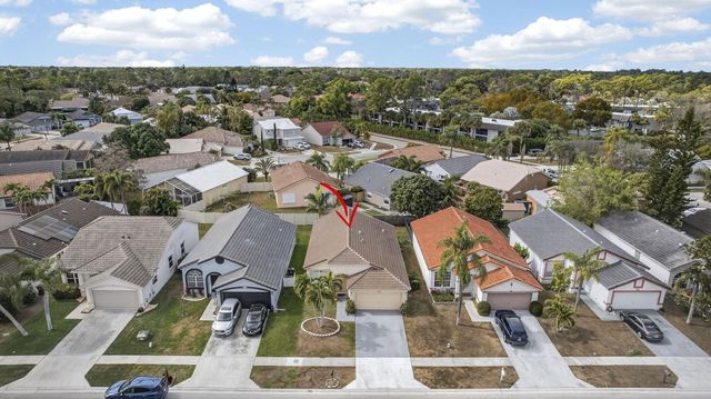 765 Lake Wellington Drive, Wellington, FL 33414