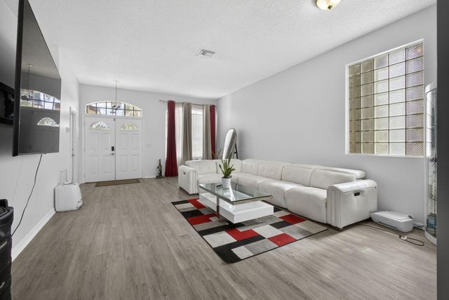 765 Lake Wellington Drive, Wellington, FL 33414