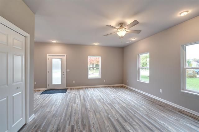 606 W Delavan Drive, Janesville, WI 53546