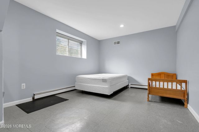 131 Manhattan Street, Jackson, NJ 08527