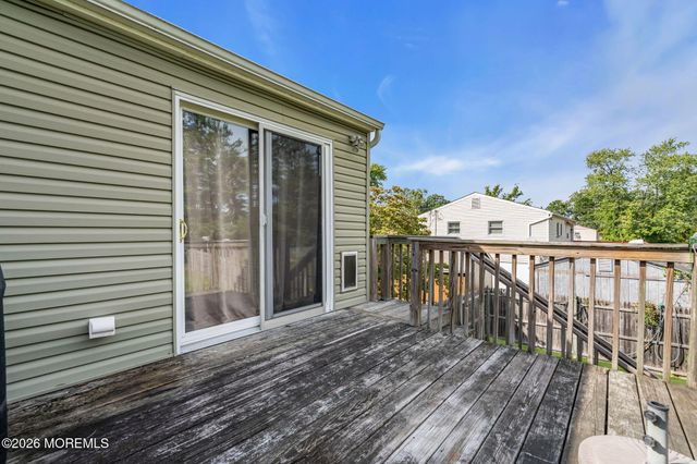 131 Manhattan Street, Jackson, NJ 08527