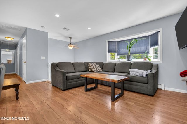 131 Manhattan Street, Jackson, NJ 08527