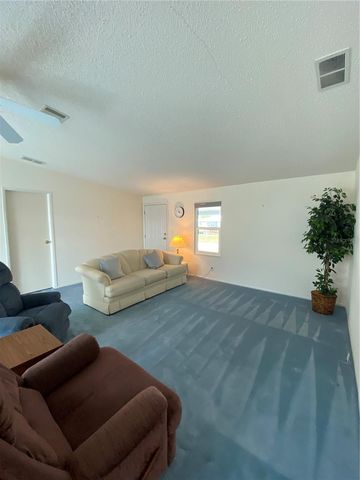 36722 STRAND DR, Zephyrhills, FL 33542