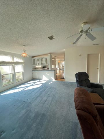 36722 STRAND DR, Zephyrhills, FL 33542