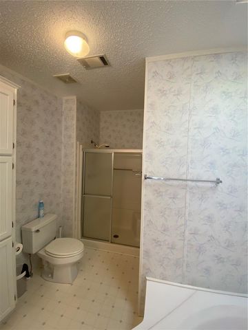 36722 STRAND DR, Zephyrhills, FL 33542