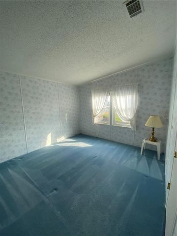 36722 STRAND DR, Zephyrhills, FL 33542