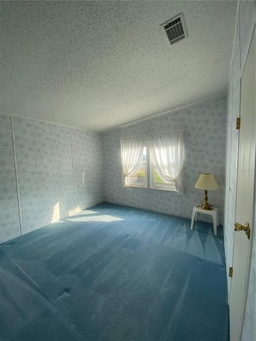 36722 STRAND DR, Zephyrhills, FL 33542