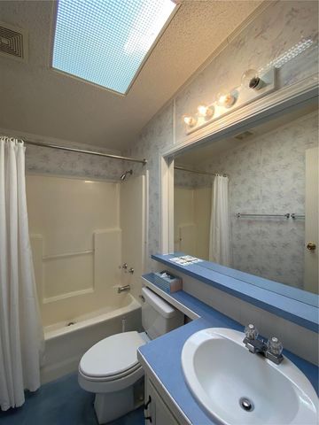 36722 STRAND DR, Zephyrhills, FL 33542