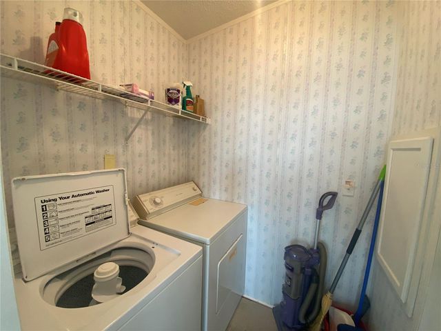 36722 STRAND DR, Zephyrhills, FL 33542