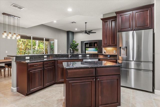 4904 LEGACY OAKS DRIVE, Orlando, FL 32839