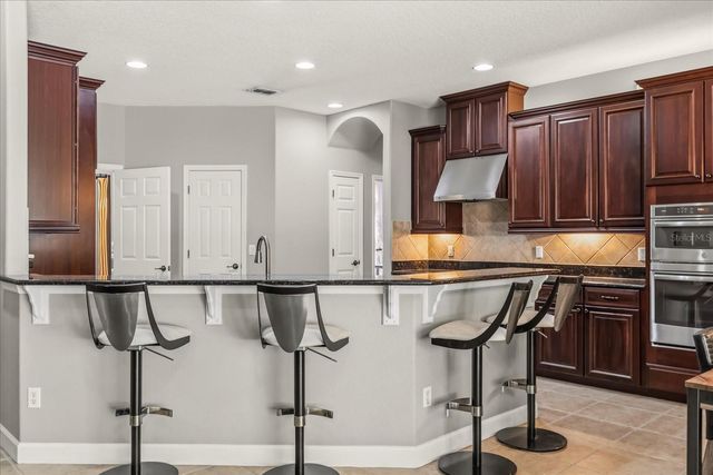 4904 LEGACY OAKS DRIVE, Orlando, FL 32839