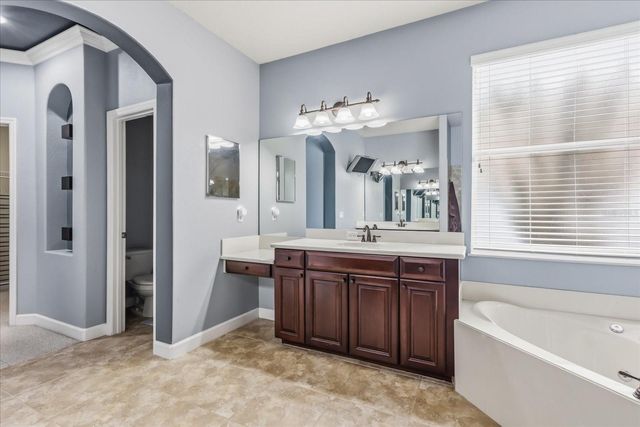 4904 LEGACY OAKS DRIVE, Orlando, FL 32839