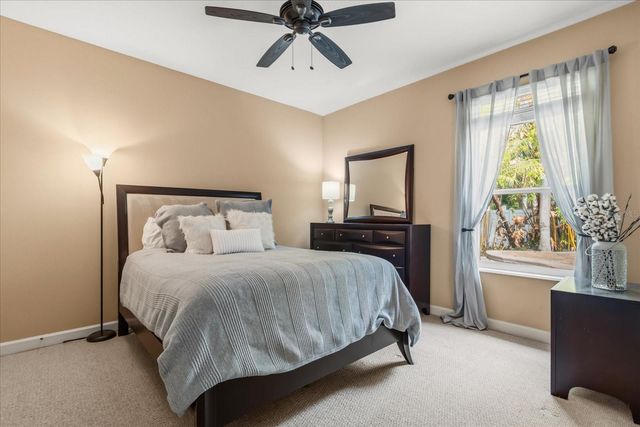 4904 LEGACY OAKS DRIVE, Orlando, FL 32839