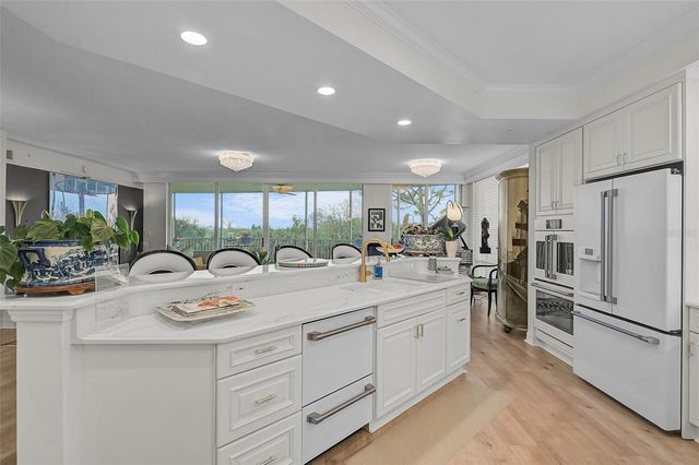 385 N POINT ROAD 304, Osprey, FL 34229