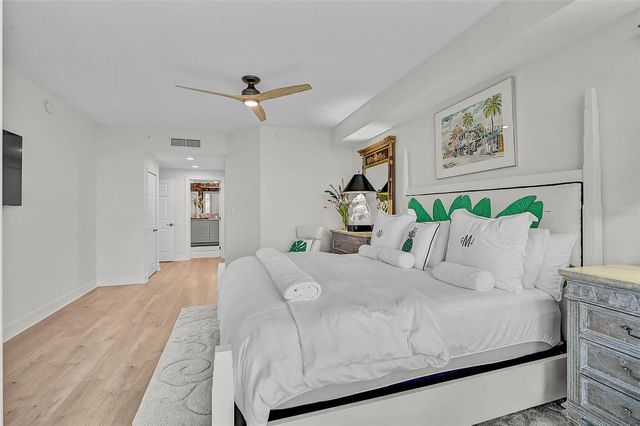 385 N POINT ROAD 304, Osprey, FL 34229