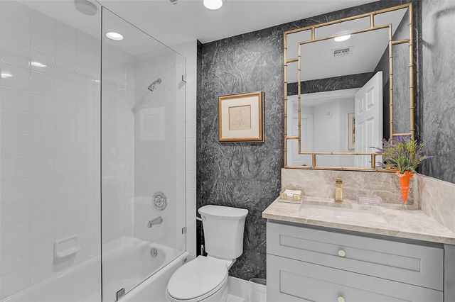 385 N POINT ROAD 304, Osprey, FL 34229