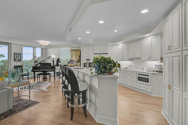 385 N POINT ROAD 304, Osprey, FL 34229