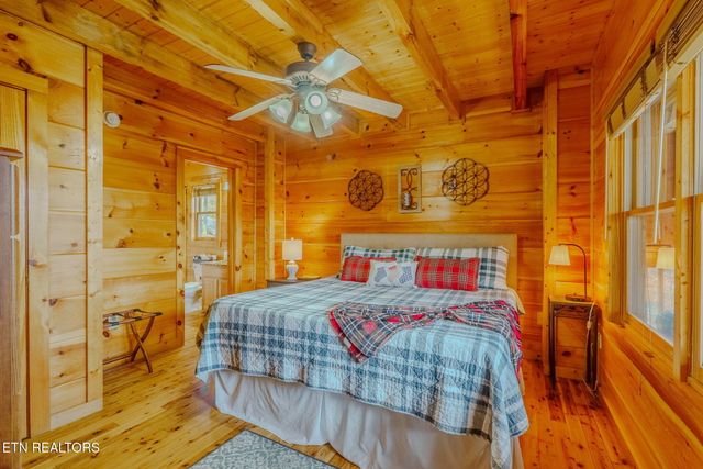 2109 Memory Way, Sevierville, TN 37876