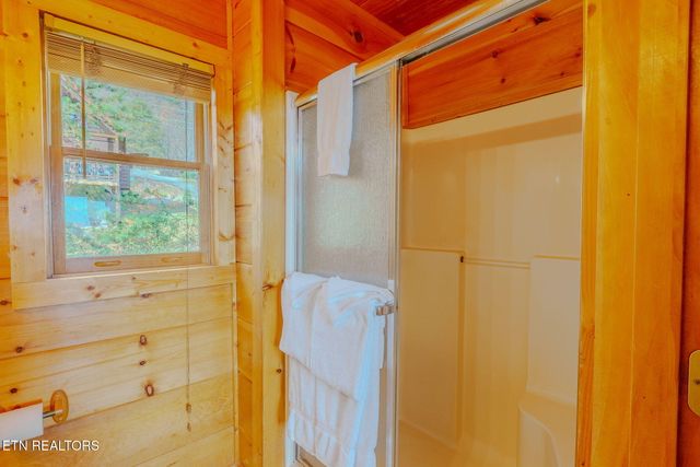 2109 Memory Way, Sevierville, TN 37876