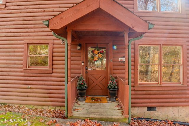 2109 Memory Way, Sevierville, TN 37876