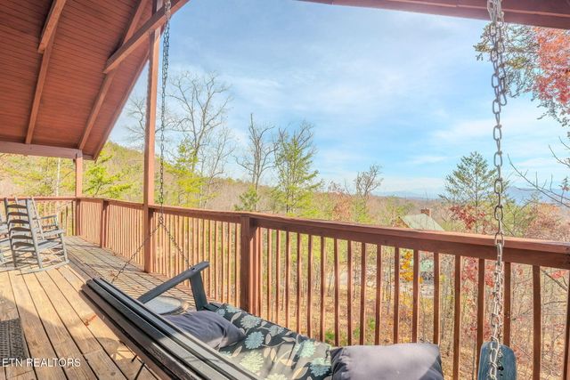 2109 Memory Way, Sevierville, TN 37876