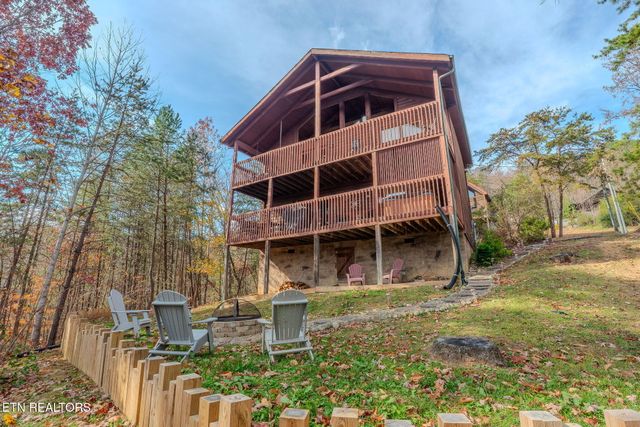 2109 Memory Way, Sevierville, TN 37876