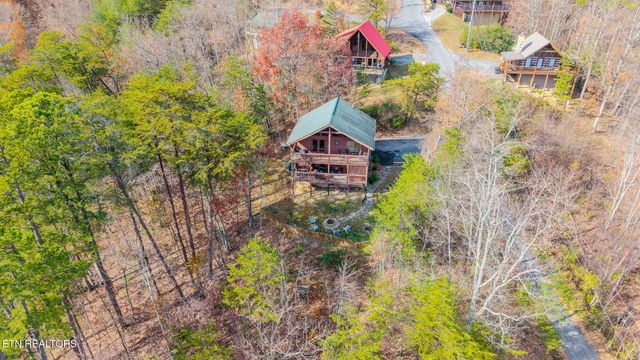 2109 Memory Way, Sevierville, TN 37876