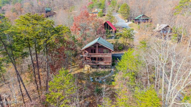 2109 Memory Way, Sevierville, TN 37876