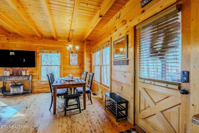 2109 Memory Way, Sevierville, TN 37876