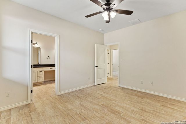 319 Club View E, Seguin, TX 78155