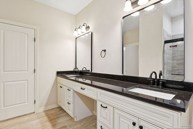 319 Club View E, Seguin, TX 78155
