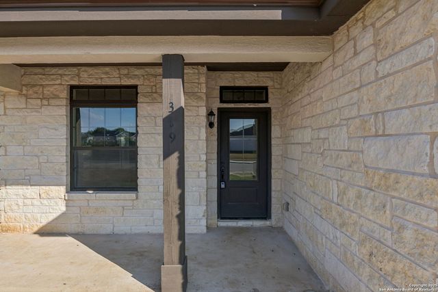 319 Club View E, Seguin, TX 78155