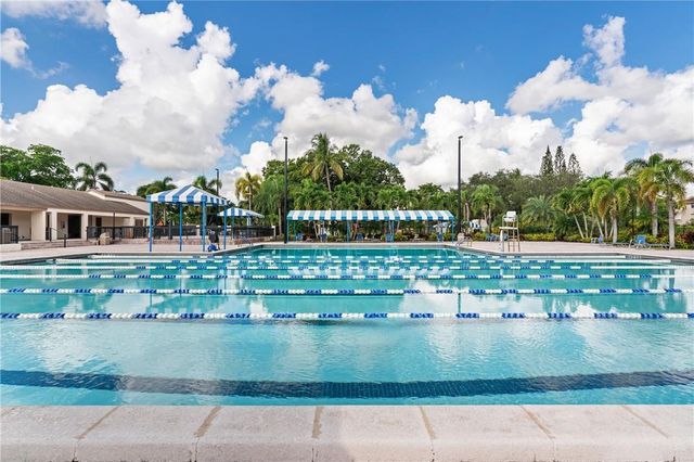 4047 NW 22nd Street 210b, Coconut Creek, FL 33066