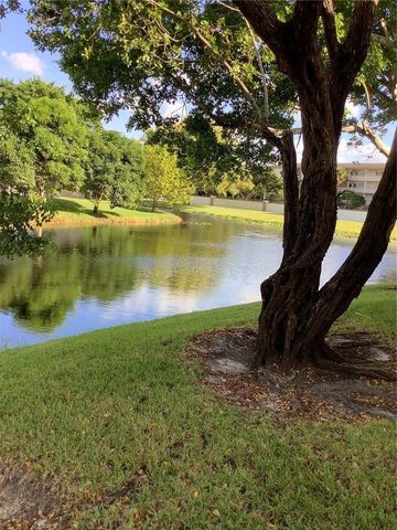 4047 NW 22nd Street 210b, Coconut Creek, FL 33066