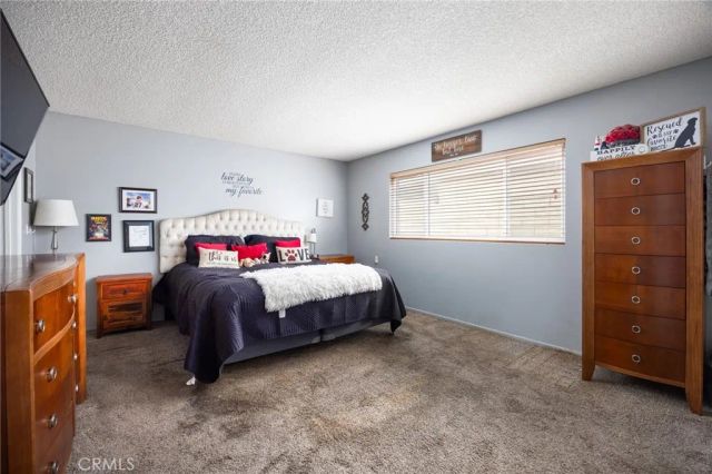 21515 Alaminos, Saugus, CA 91350