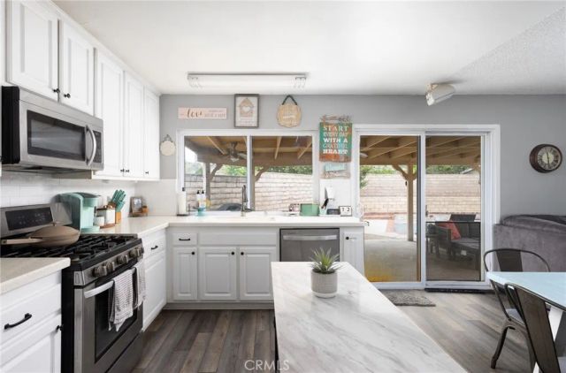 21515 Alaminos, Saugus, CA 91350