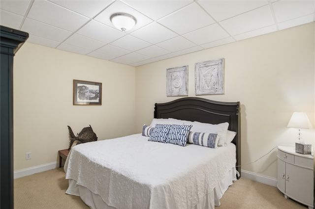 109 Martins Pointe Drive, Seneca, SC 29678