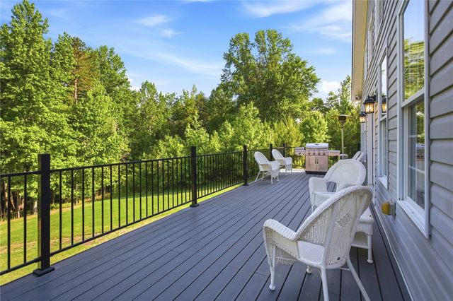 109 Martins Pointe Drive, Seneca, SC 29678