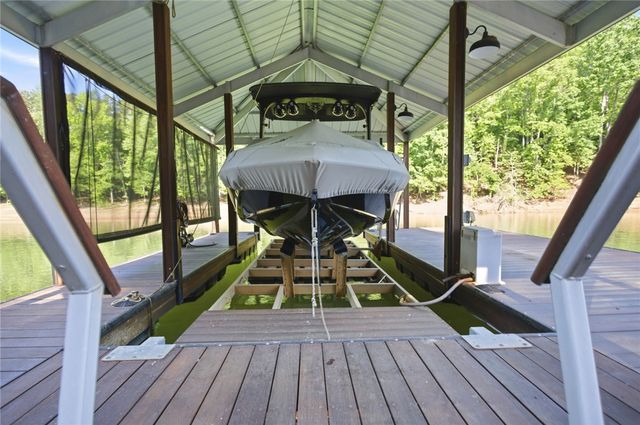 109 Martins Pointe Drive, Seneca, SC 29678