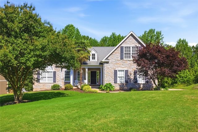 109 Martins Pointe Drive, Seneca, SC 29678