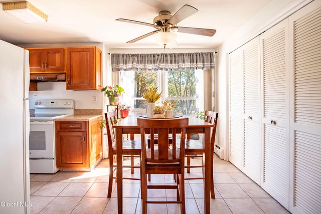 61 Phillips Road, Rensselaer, NY 12144