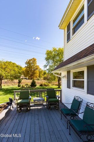 61 Phillips Road, Rensselaer, NY 12144