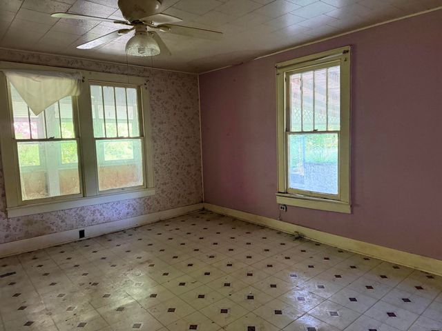 80 Williams Lane, Rossville, GA 30741